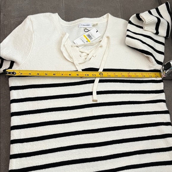 Calvin Klein Women's Black and White Striped Sweater - Picture 4 of 11